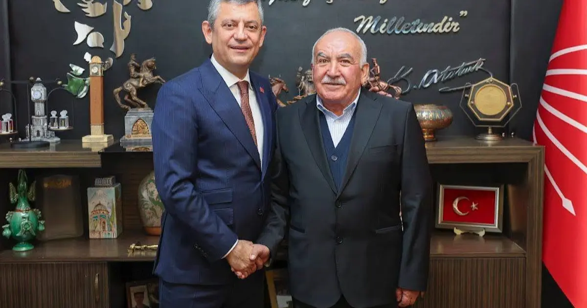 CHP Yazıhan İlçe Başkanı ve 2 Meclis üyesi istifa etti