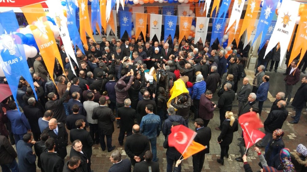 AK Parti Sıtmapınarı’nda seçim bürosunu açtı
