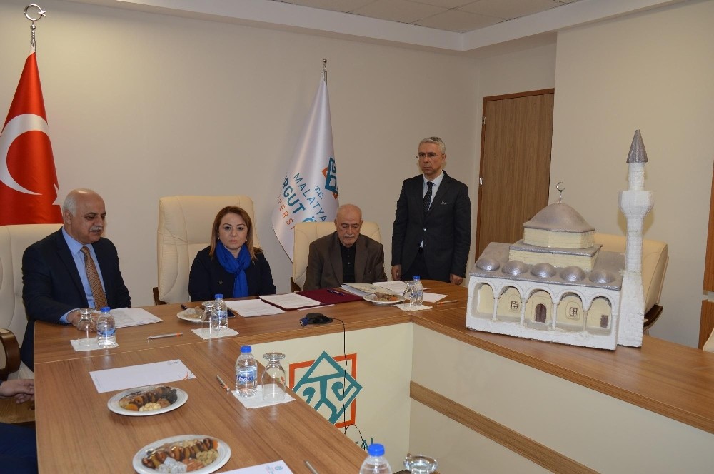 MTÜ’ye Osmanlı Mimarisi cami yapılıyor
