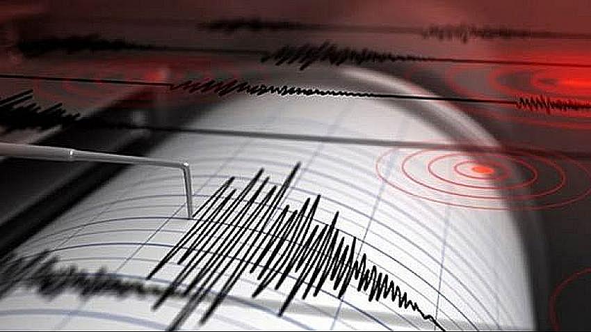 Komşu Erzincan’da geceyarısı depremi 4. 3