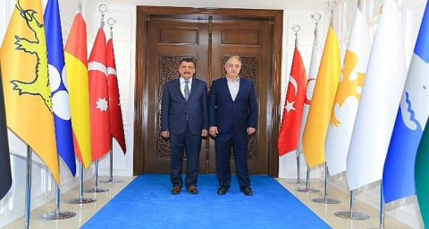 Şentürk’ten, Battalgazi Belediyesine övgü