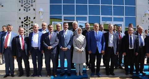 Belediye Başkanları Bakan Tüfenkci'ye rapor verdi