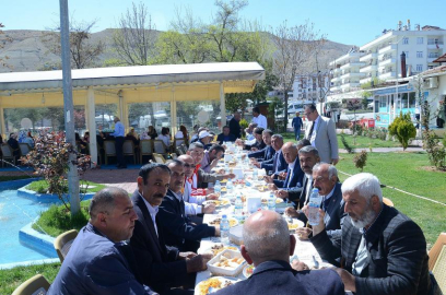 Muhtarların ilk durağı Darende oldu