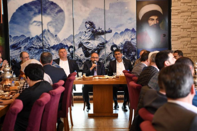 Başkan Üzülmez: “Merkezi Kartepe’ye getiriyoruz”