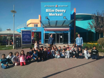 İlkokul öğrencileri 'montessori' gezisinde