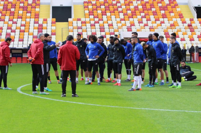 Evkur Yeni Malatyaspor  maça yeni stadyumda hazırlandı