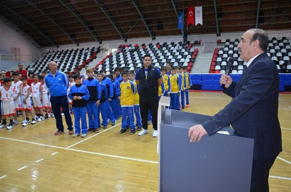Okullararası Basketbol Yarı Final müsabakaları başladı