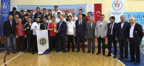 Atatürk Üniversitesi Boks Takımı Türkiye şampiyonu