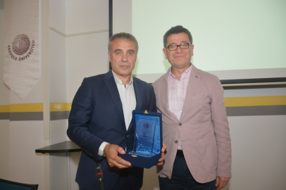 Türk Futbolunun Potansiyeli ve Mevcut Durum Analizi” konferansı