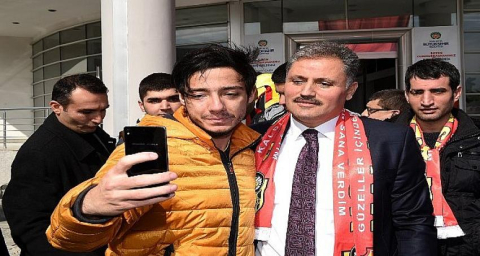 Çakır Evkur Yeni Malatyaspor Divan Kurulu Başkanlığını bırakacak mı ?