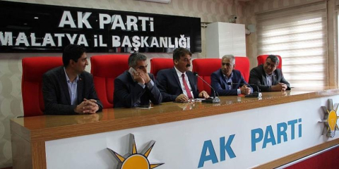 Eğitimci Kaya, AK Parti'den aday adayı oldu