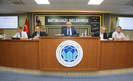 Battalgazi Belediye Meclisi ağustos toplantısını yaptı
