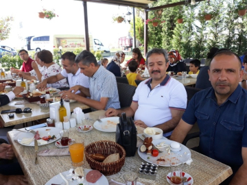 Tekirdağ’da Malatyalılar kahvaltıda bir araya geldi
