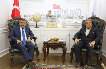 MHP’li Fendoğlu’ndan Gürkan’a ziyaret

