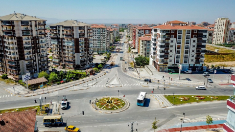 Gülay Caddesinde çalışmalar devam ediyor
