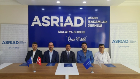 Özel’den TL ile alışveriş çağrısı
