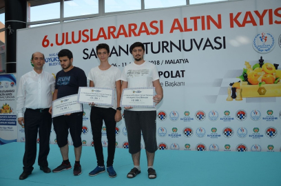 6. Uluslararası Altın Kayısı Satranç  Turnuvası sona erdi
