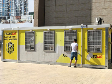 AVM önüne Passolig gişesi
