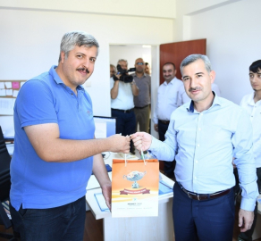 Çınar, belediye çalışanlarının bayramını kutladı
