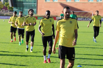 Taraftarla tartışan Boutaib’e yönetimden uyarı
