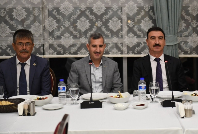 Kaymakam Sakar’a veda yemeği

