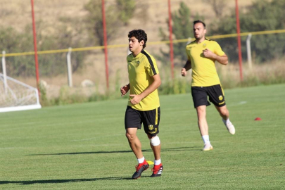 Evkur Yeni Malatyaspor’da yeniler takımı sırtlıyor
