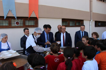 Final Okullarında Aşure Etkinliği