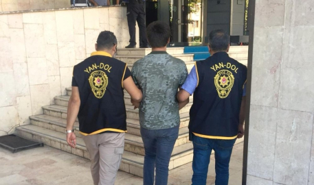 Hastane faresi yakayı ele verdi
