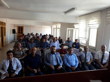 Yetiştiricilere hayvan ıslahı ve soy kütüğü anlatıldı
