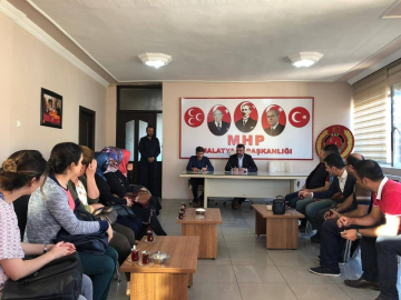 Avşar’dan laborant ve biyologlara destek sözü
