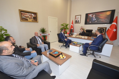 MHP’li Avşar’dan, Rektör Karabulut’a ziyaret
