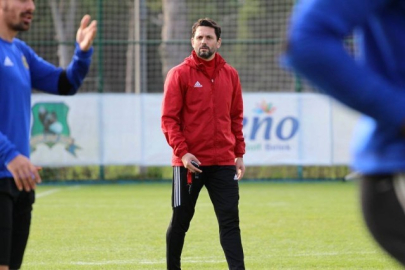 Erol Bulut: “Diri bir takıma karşı oynayacağız”
