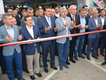 “İl İl Yöresel Ürünler Fuarı” kapılarını açtı

