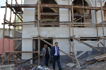 Yenice Mahallesindeki cami restore ediliyor
