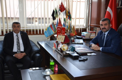 Avşar’dan kayısı birliği önerisine destek
