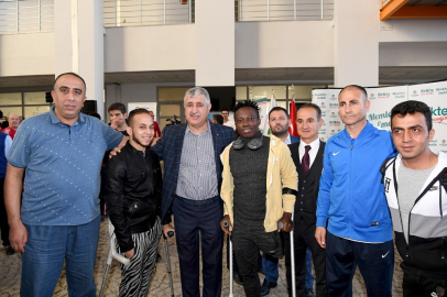 Polat genç sporcularla bir araya geldi
