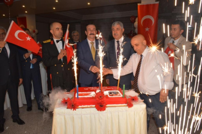 Malatya’da Cumhuriyet Bayramı resepsiyonu
