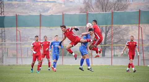 E.Y. Malatyaspor alt kategorilerde sadece U19’da kaybetti
