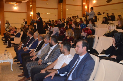 Kuaförlere kesim ve renklendirme eğitimi verildi
