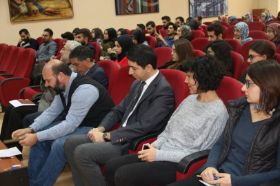 İnönü’de siyasetin temel kavram ve ilkeleri konuşuldu
