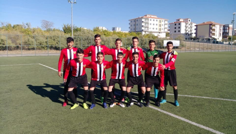 U19’da şampiyonluk yarışı kızıştı
