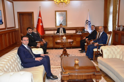 MHP heyetinden, Vali Baruş’a ziyaret

