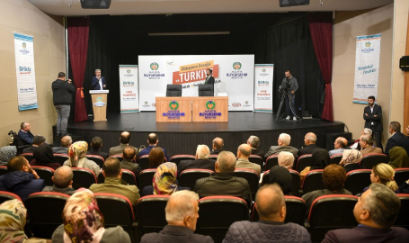 Dünyanın enerjisi ve Türkiye konulu konferans düzenlendi
