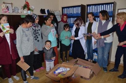 Darende’de öğrencilere kırtasiye yardımı
