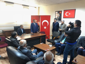 Bakan, seçim çalışmalarına devam ediyor
