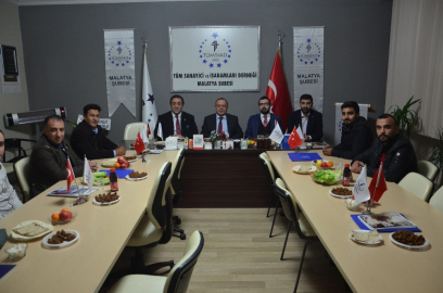 TÜMSİAD’ın konuğu Ulvi Saran oldu
