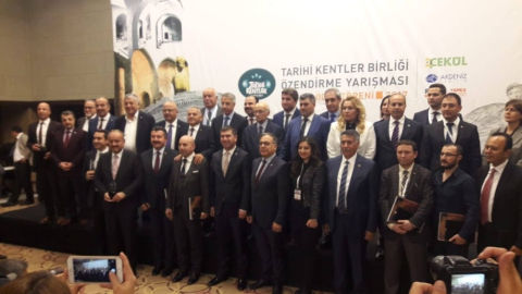 Yazıhan Belediyesi’ne başarı ödülü verildi
