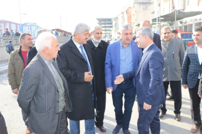 Aday adayı Ekinci partililerle bir araya geldi
