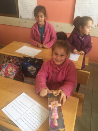  Minik kalplere dokun,bir hayali de sen gerçekleştir
