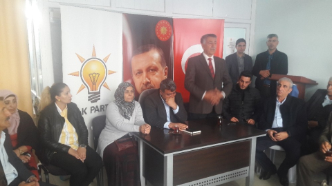 CHP’den istifa edip AK Parti’ye geçti
